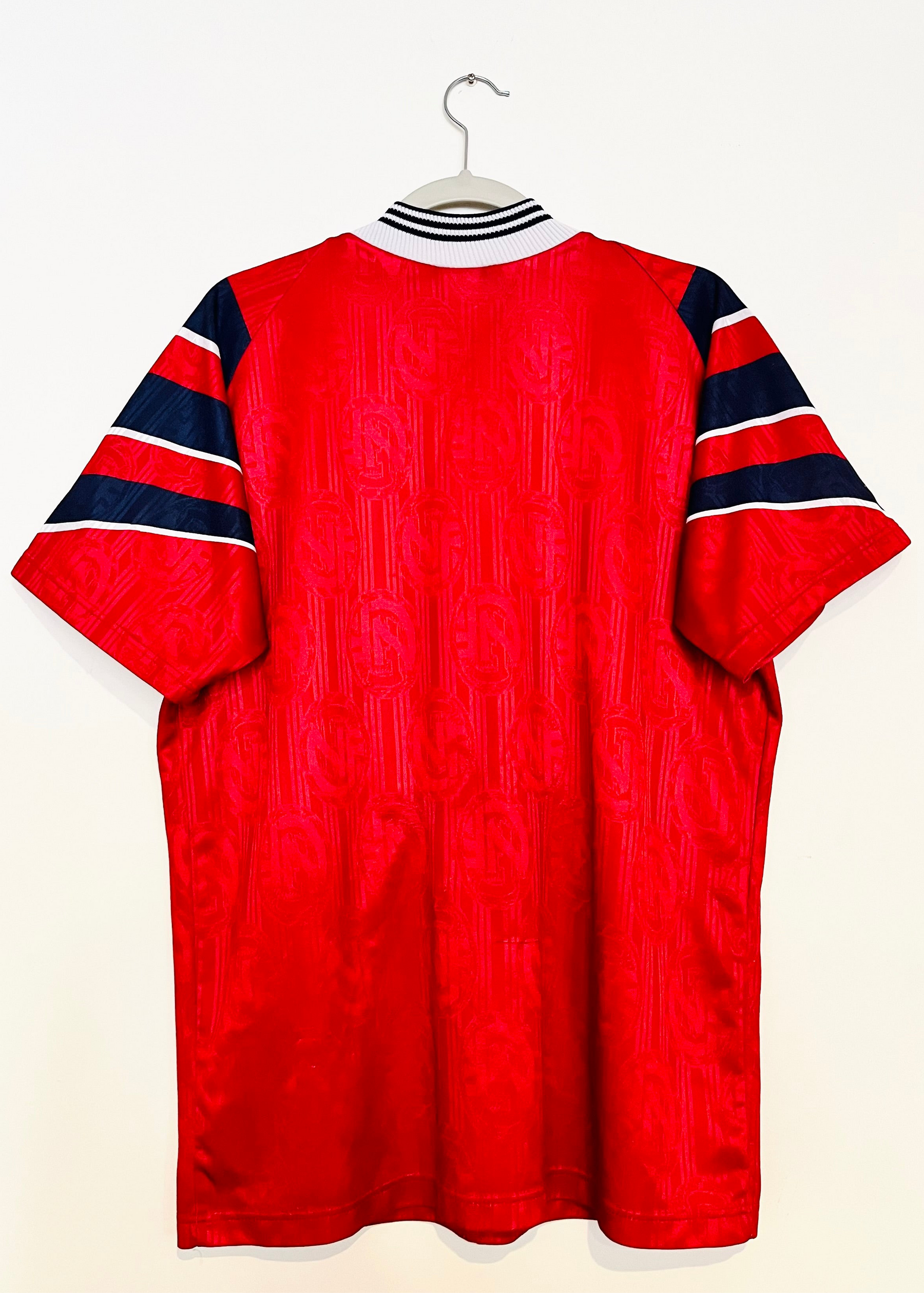 Norway 1996/97 Home Shirt Medium